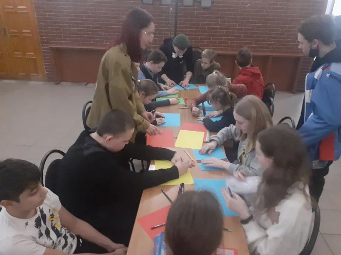 Мастер-класс "Вам, любимые...." от отряда "Янтарный десант»