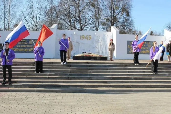 81 год со дня освобождения советскими войсками города Людвигсорт от немецко-фашистских захватчиков.