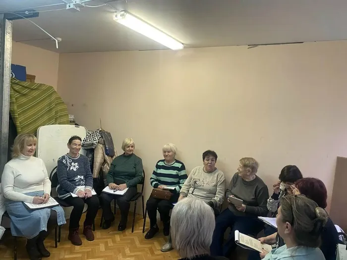 Занятия по вокалу, проект «Нам года, не беда»
