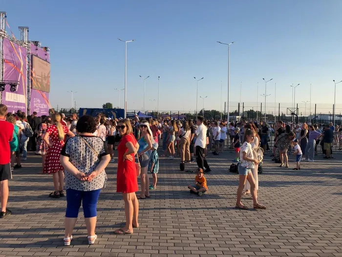 ДЕНЬ МОЛОДЕЖИ..."