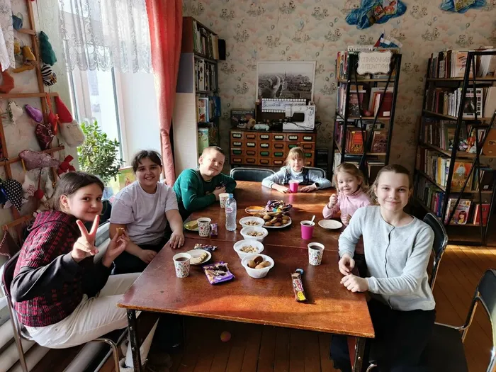 конкурсно-игровая программа "Вперёд, ребята!"