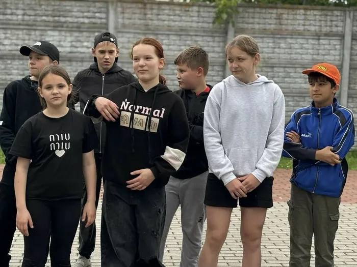 Увлекательная игровая программа "День хорошего настроения"!