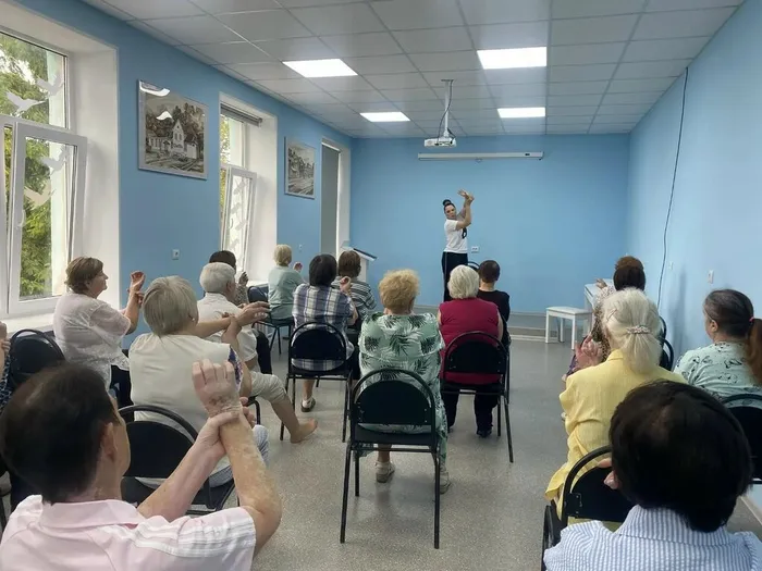 Школа здоровья для участников проекта «Нам года, не беда!»