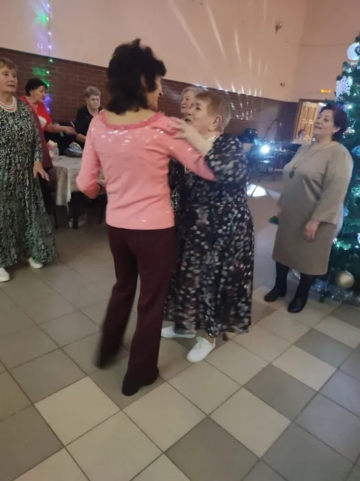 Вечер - отдыха : тепло души и радость встречи...