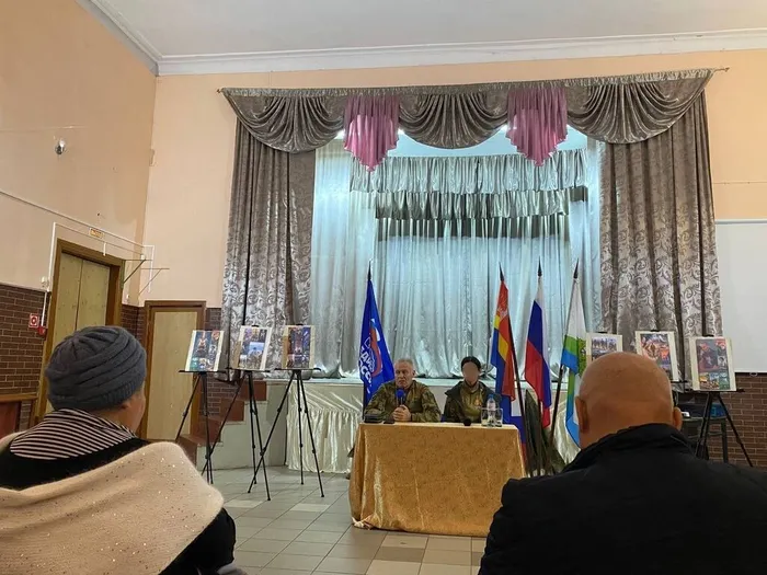 Встреча жителей округа с участником специальной военной операции