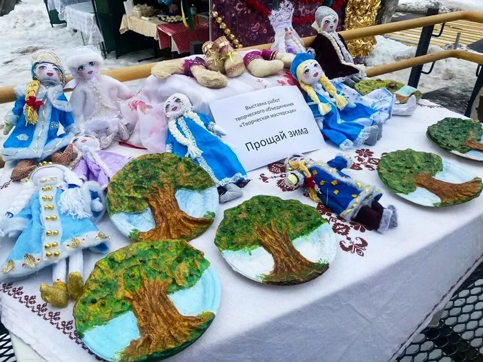 **Яркая встреча Масленицы у Центра культуры**