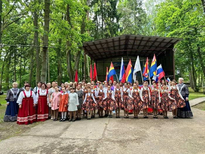 Праздничный концерт в честь Дня России