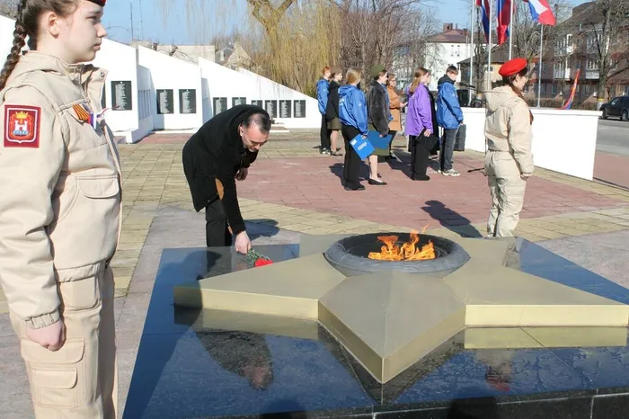 81 год со дня освобождения советскими войсками города Людвигсорт от немецко-фашистских захватчиков.