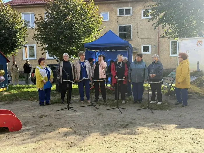 Коллектив Центра культуры принял участие в праздновании дня рождения ТОС «Маяк»!