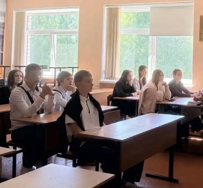 Активисты детско-молодежного движения «Здоровое поколение»поделились впечатлениями о поездке по городам-героям