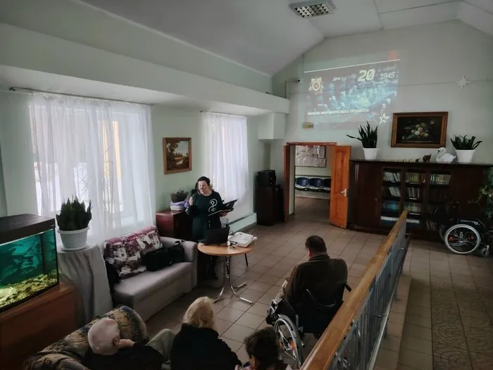 Литературная гостиная в реабилитационном центре познакомила с историей Нюрнбергского процесса.