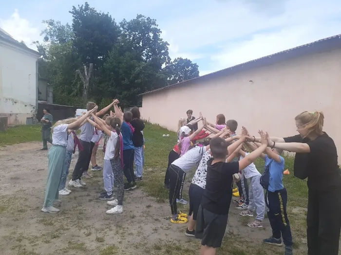 Соревнования под девизом «Мы одна большая семья»