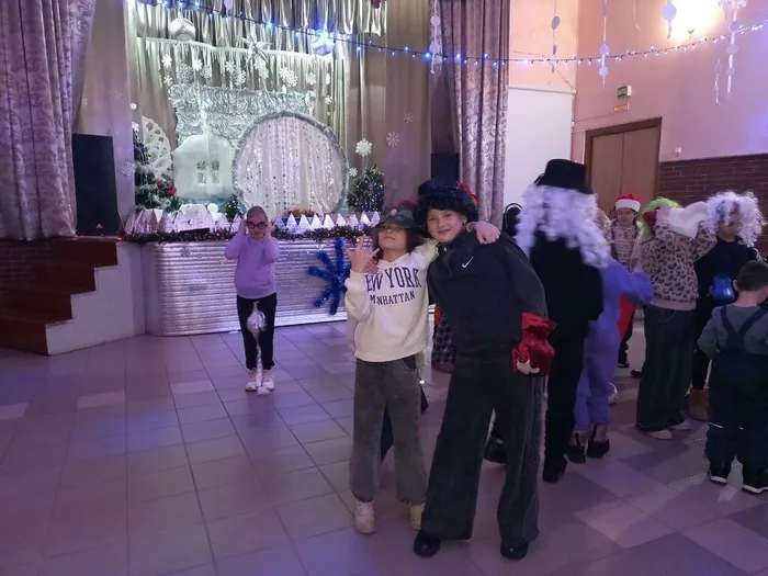 Игровая НОВОГОДНЯЯ программа от участников #ДвижениеПервыхЛадушкин :