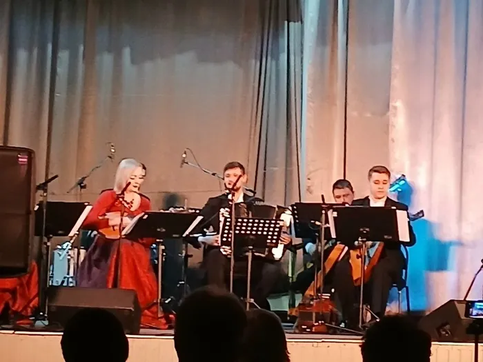 Концерт солистов Областного оркестра русских народных инструментов