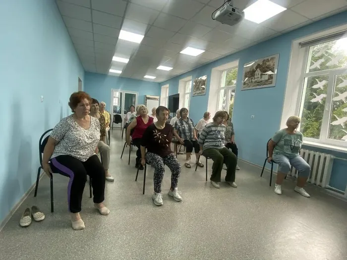 Школа здоровья для участников проекта «Нам года, не беда!»