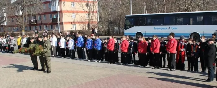 81 год со дня освобождения советскими войсками города Людвигсорт от немецко-фашистских захватчиков.