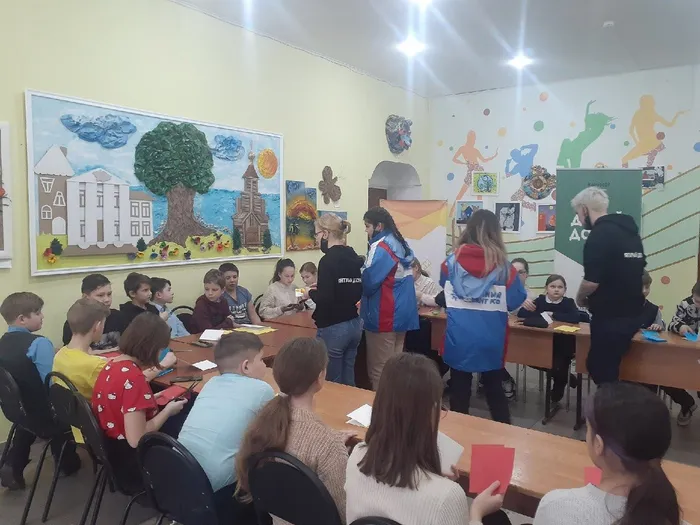 Мастер-класс "Вам, любимые...." от отряда "Янтарный десант»