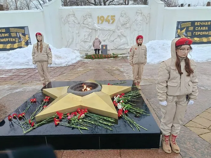 Торжественная акция в Ладушкине, посвящённая Дню защитника Отечества