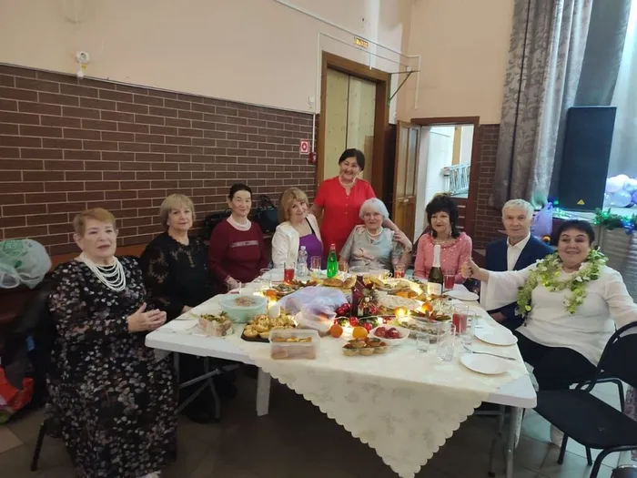 Вечер - отдыха : тепло души и радость встречи...