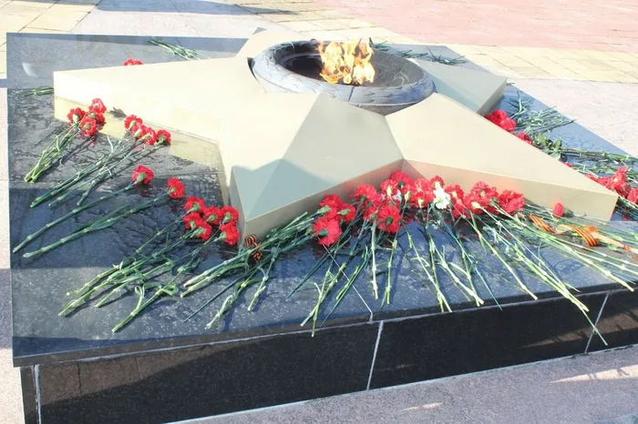 81 год со дня освобождения советскими войсками города Людвигсорт от немецко-фашистских захватчиков.