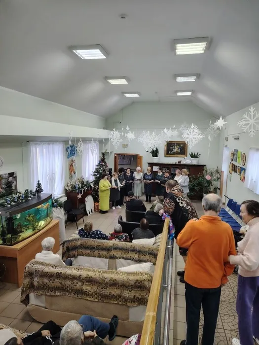 Серебряные волонтеры  подарили яркий праздник для ребят СВО.