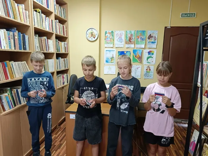 «Равнение на флаг»-интеллектуальная игра