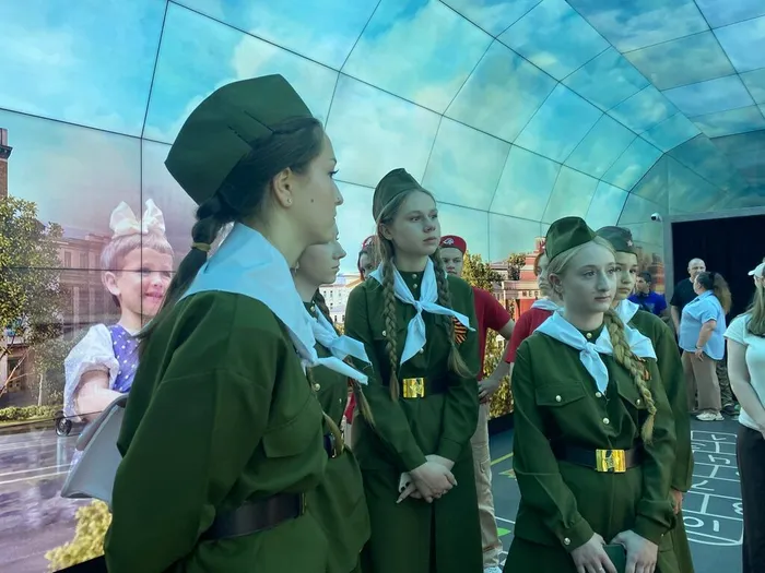Пятый день: Мы- россияне. Память поколений