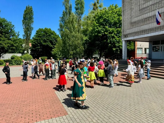 Закрытие первой смены летнего оздоровительного лагеря прошло весело и ярко!