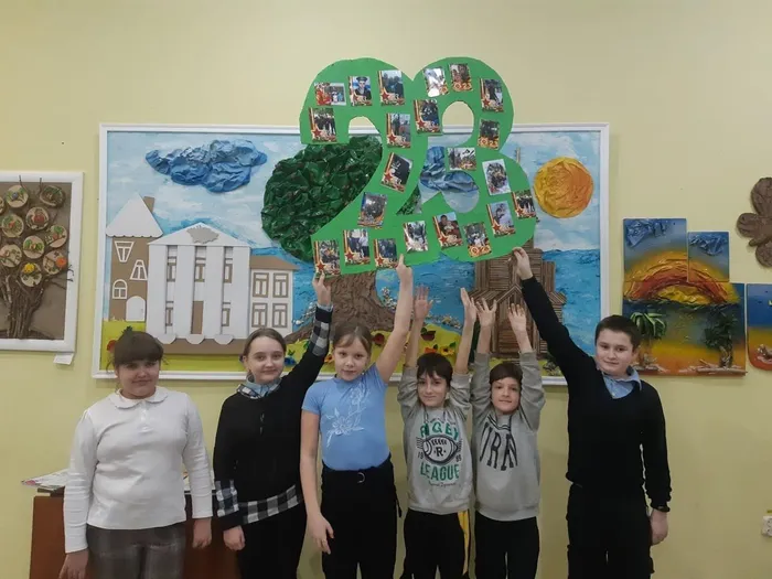 Коллаж от фото-кружка «Мир через объектив" к празднику 23 февраля