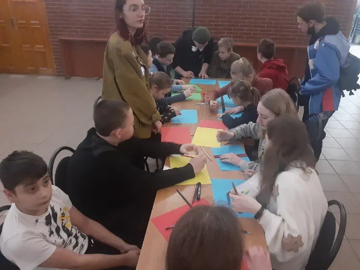 Мастер-класс "Вам, любимые...." от отряда "Янтарный десант»