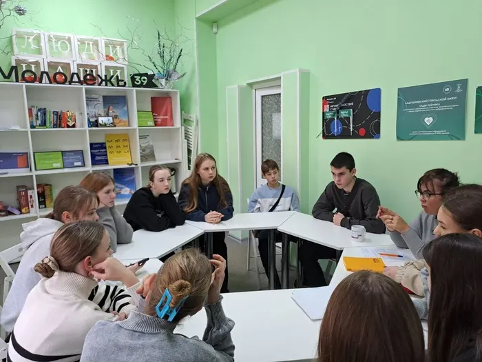 Муниципальный добровольческий штаб/Добро.Центр : обучение организаторов волонтёрской деятельности