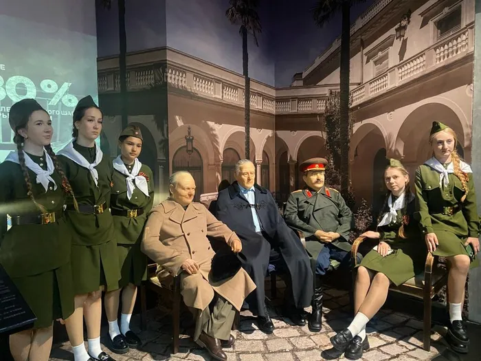 Пятый день: Мы- россияне. Память поколений