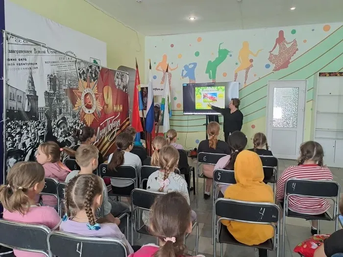 В Центре культуры прошёл Доброурок, посвящённый патриотическому волонтёрству!