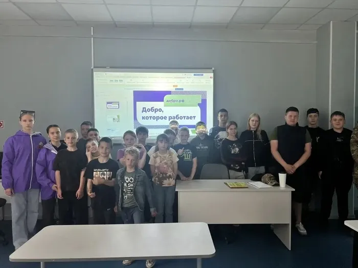 Активисты Муниципальный добровольческий штаб/Добро.Центр
вдохновляют ребят на волонтерство