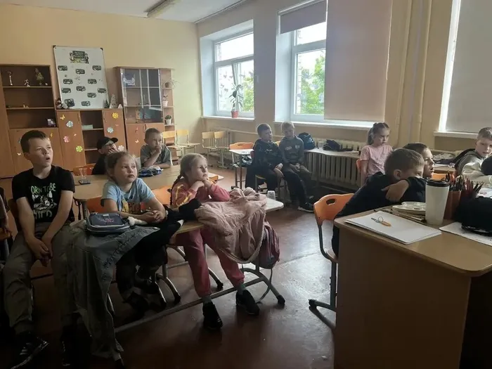 Активисты Муниципальный добровольческий штаб/Добро.Центр
вдохновляют ребят на волонтерство