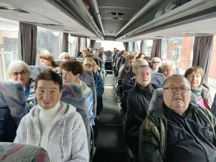На концерте в филармонии, проект "Нам года, не беда!"