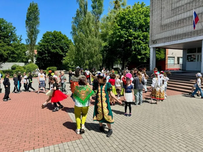 Закрытие первой смены летнего оздоровительного лагеря прошло весело и ярко!