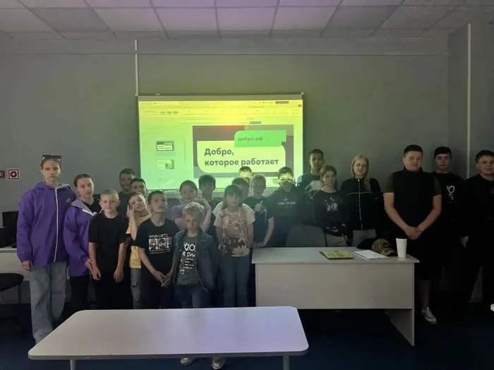 Активисты Муниципальный добровольческий штаб/Добро.Центр
вдохновляют ребят на волонтерство
