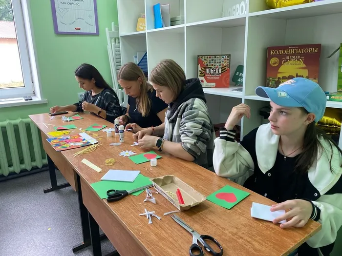 Мастер-класс по изготовлению праздничных открыток "Моей семье"