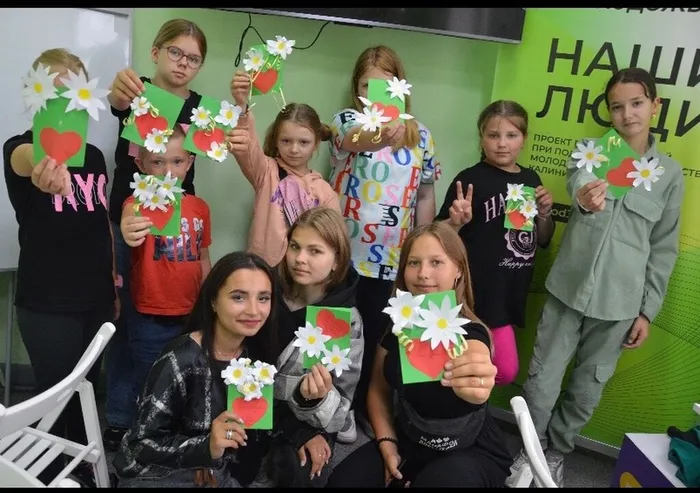 Мастер-класс по изготовлению праздничных открыток "Моей семье"