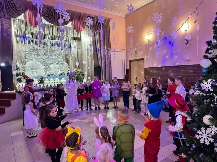 Театрализованное представление "По сказочным дорожкам...".