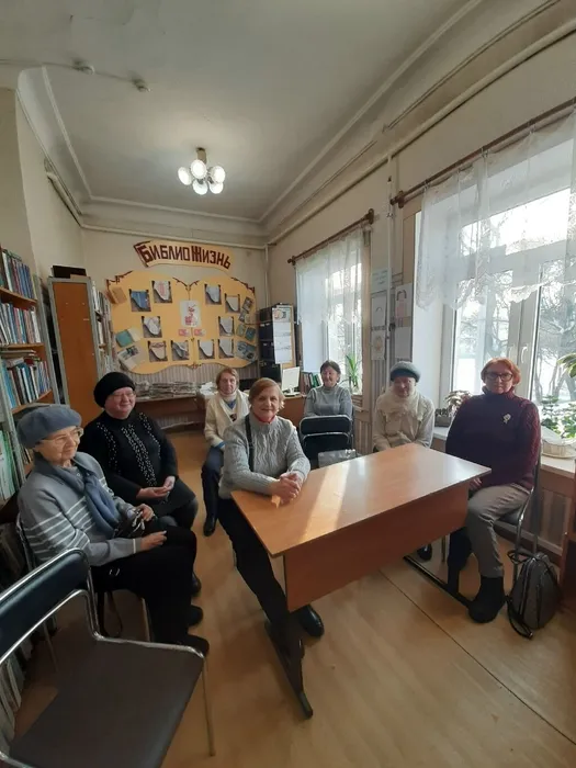 Встреча любительского объединения в библиотеке