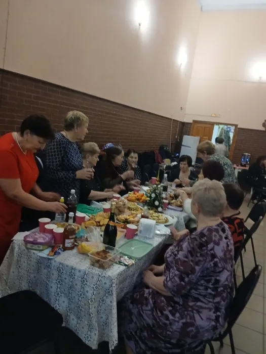 Вечер - отдыха : тепло души и радость встречи...