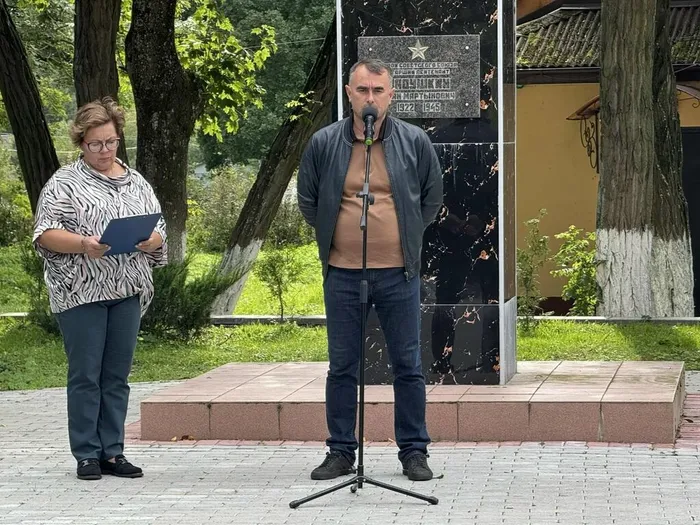 Акция памяти "Кровавый след терроризма", посвящённая жертвам Беслана