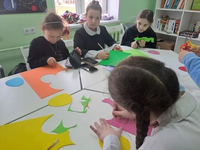 Мастер-класс по украшению декоративных пасхальных яиц.