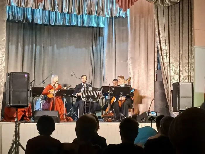 Концерт солистов Областного оркестра русских народных инструментов