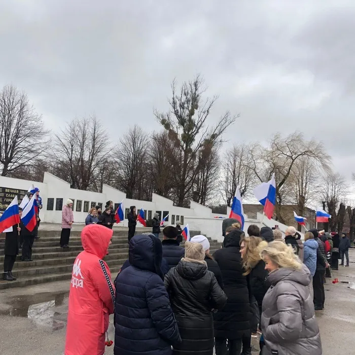 Тopжecтвeнный митинг, пocвящённый Дню зaщитникa Oтeчecтвa