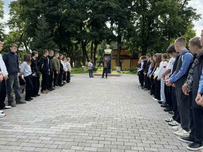 Акция памяти "Кровавый след терроризма", посвящённая жертвам Беслана