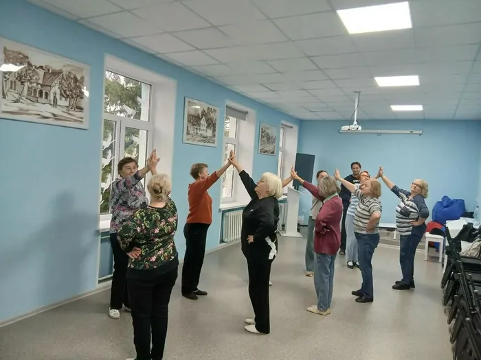 Занятие по хореографии для участниц проекта «Нам года не беда!»