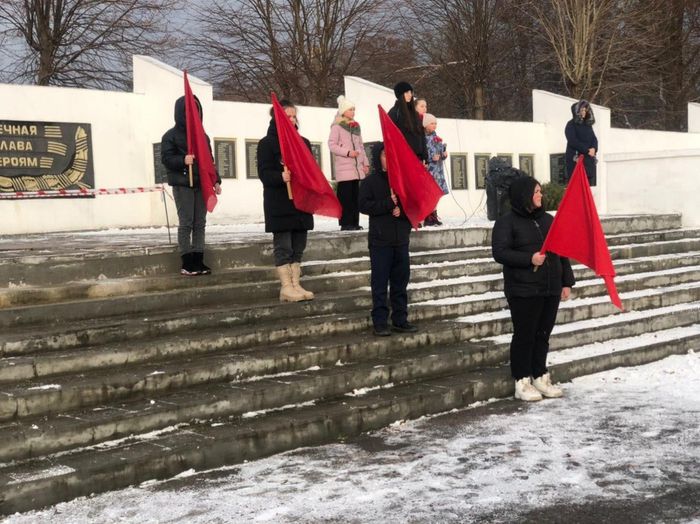 Митинг-реквием "ИМЯ ТВОЁ НЕИЗВЕСТНО , ПОДВИГ ТВОИ БЕССМЕРТЕН "